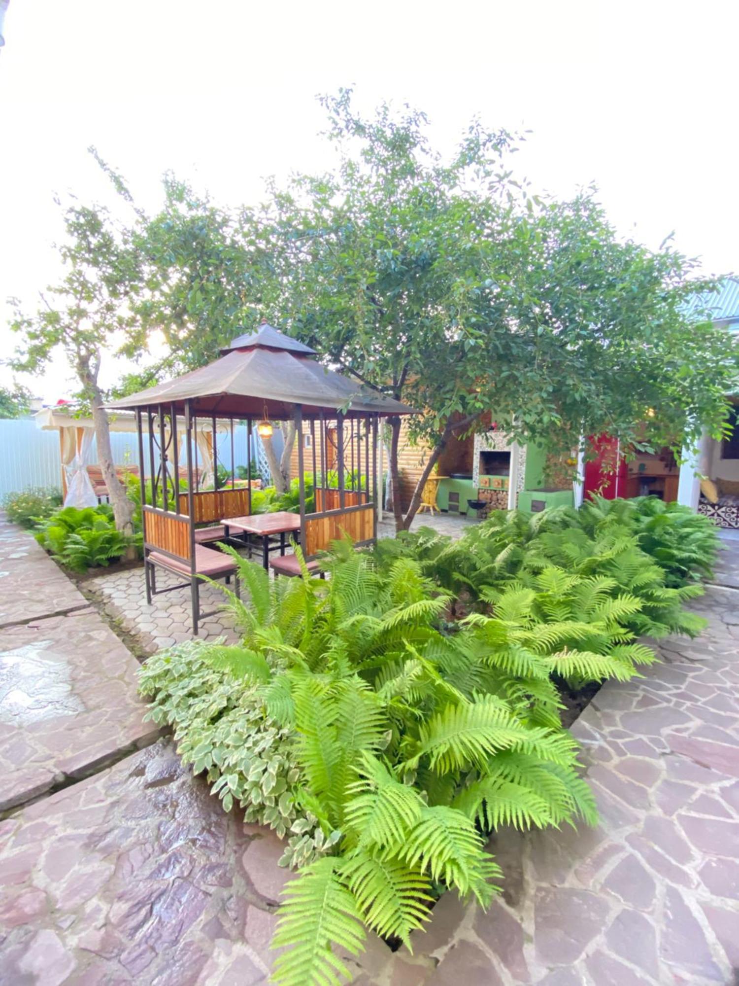Osobyi Guest House โชลปอน-อาตา ภายนอก รูปภาพ