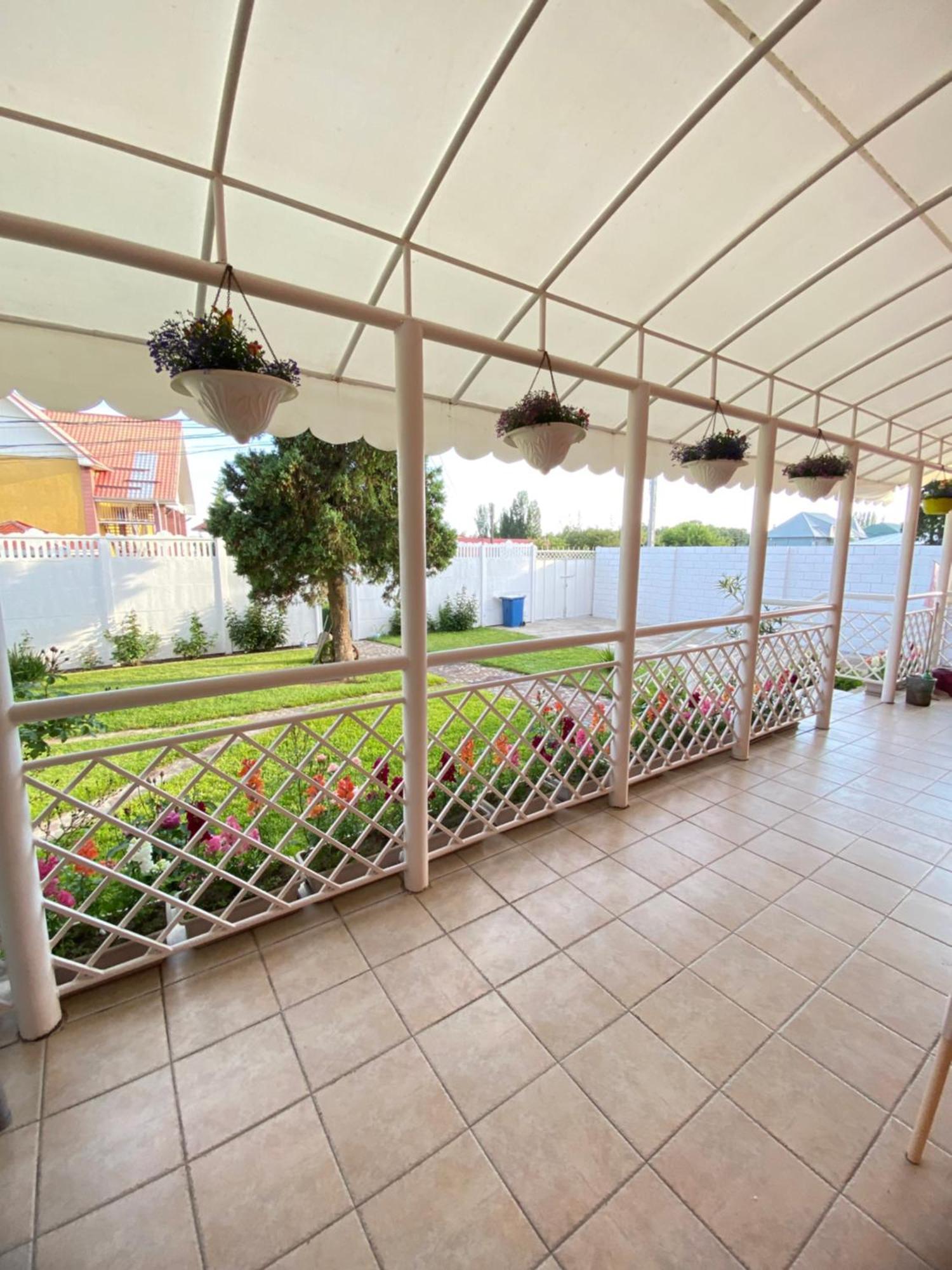 Osobyi Guest House โชลปอน-อาตา ภายนอก รูปภาพ